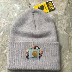 Brand new hat with embroidery around the Carter hat logo.